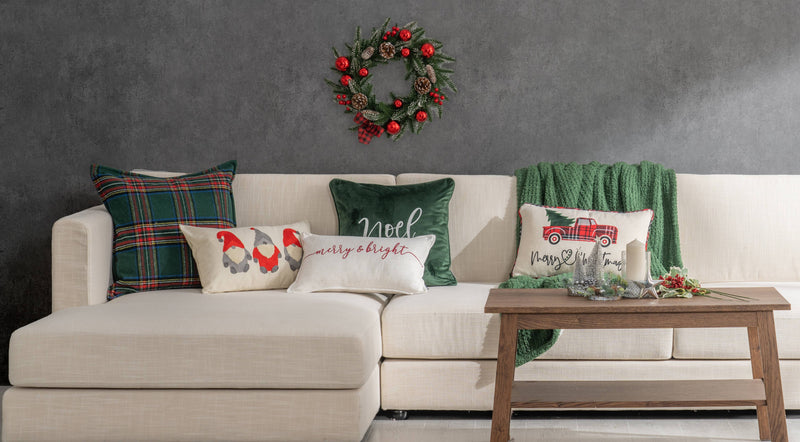 Merry & Bright Linen Pillow