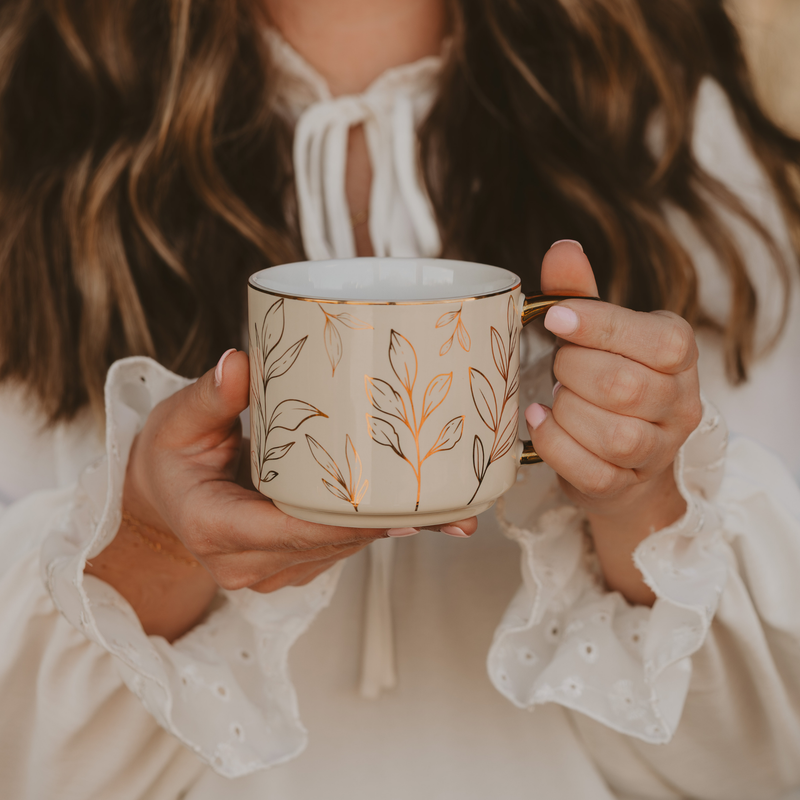 Gold Leaves Coffee Mug
