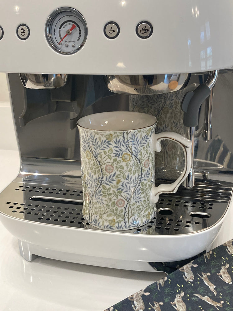 Drinkware
