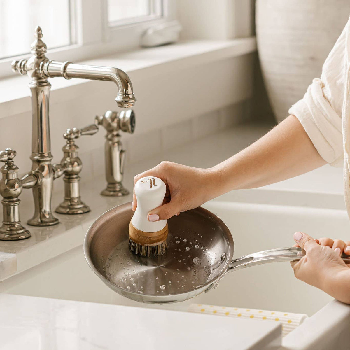Forever Dish Brush