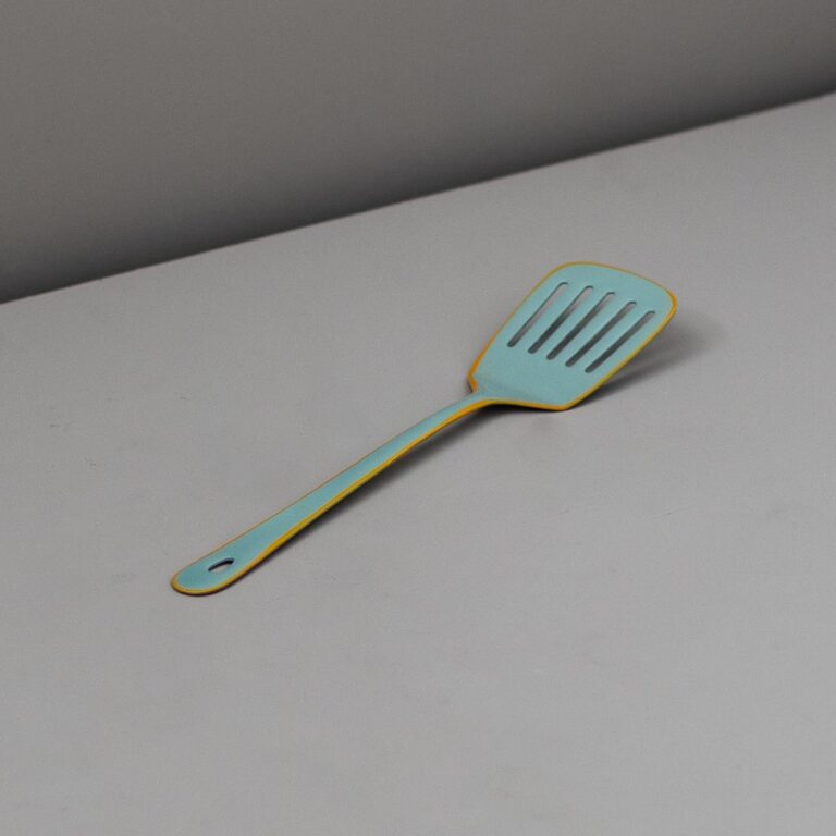 Harlow Spatula | Blueberry