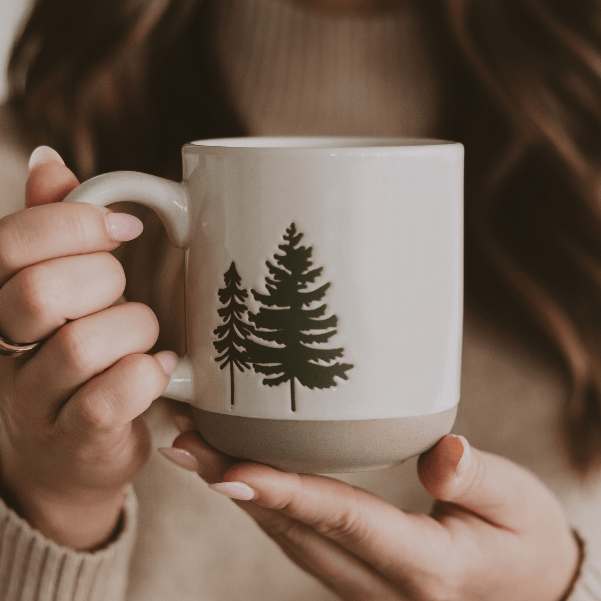 Green Trees Cream Stoneware Coffee Mug | 14 oz