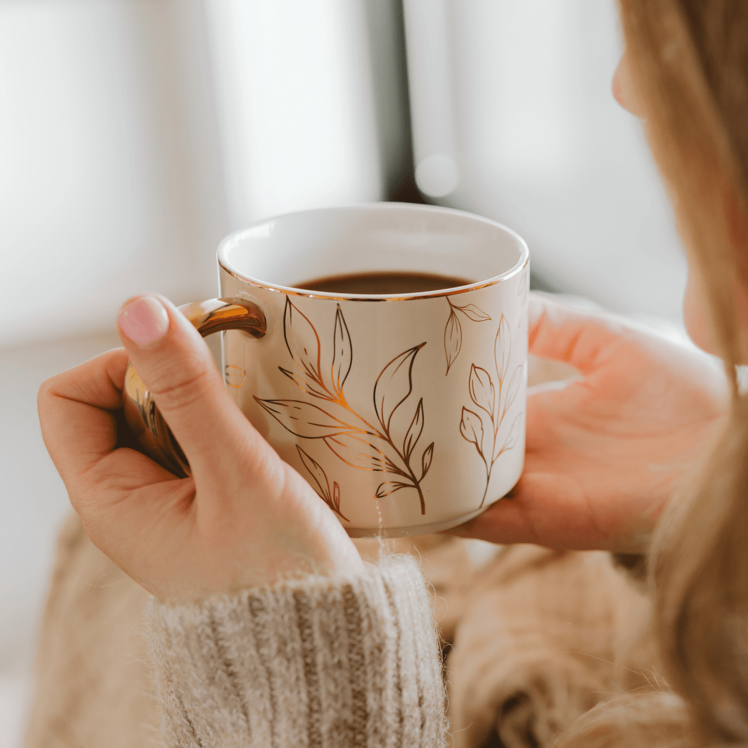 Gold Leaves Coffee Mug