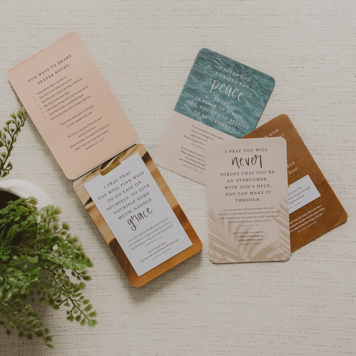 Prayers To Share | 100 Pass-Along Notes for Hardworking Women