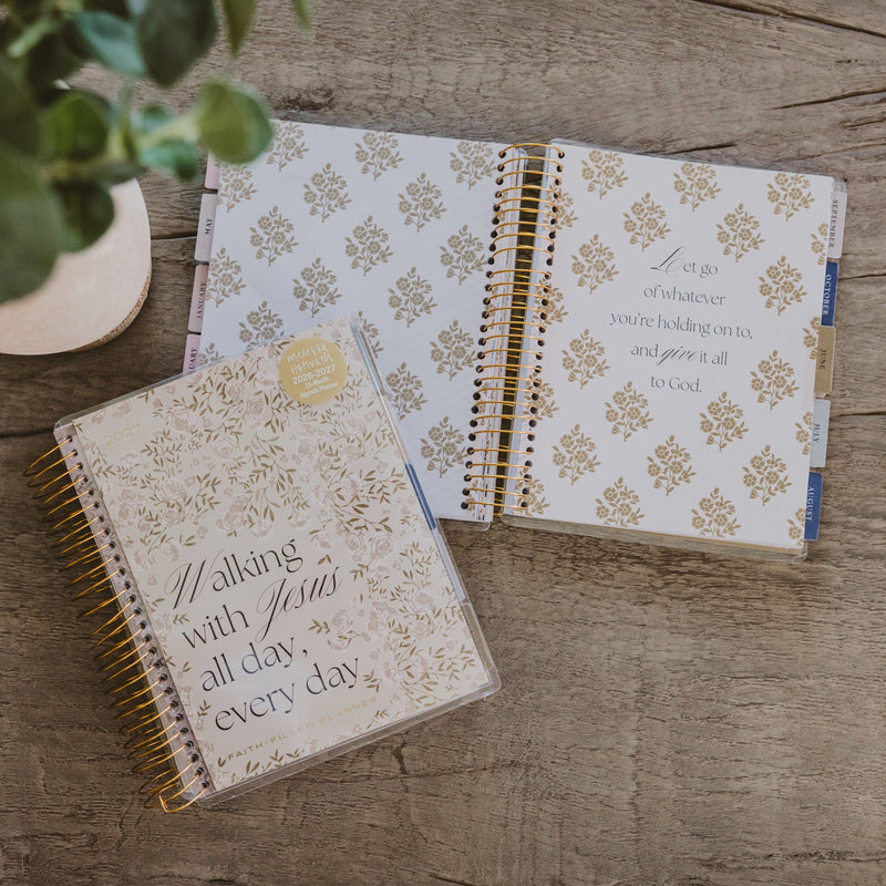 Walking with Jesus All Day, Every Day | 2026-2027 18 Month Planner