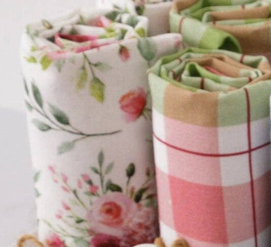 Beige Gingham Recipe Binder Set – Stylish Kitchen Organization