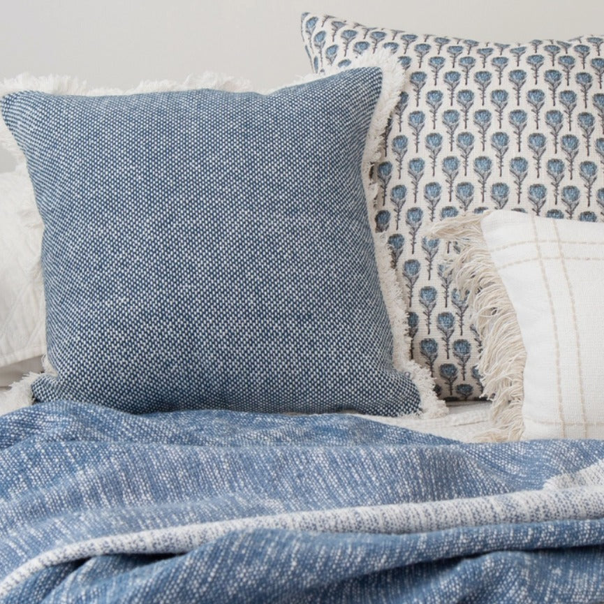Yari Textured Woven Pillow Cover