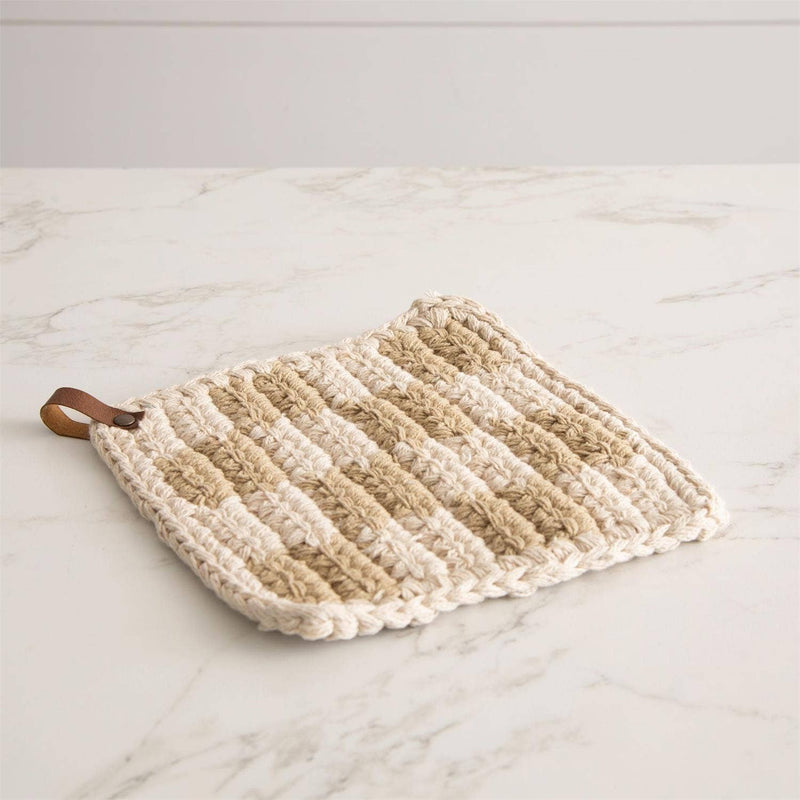 Tan + Cream Check Knitted Pot Holder