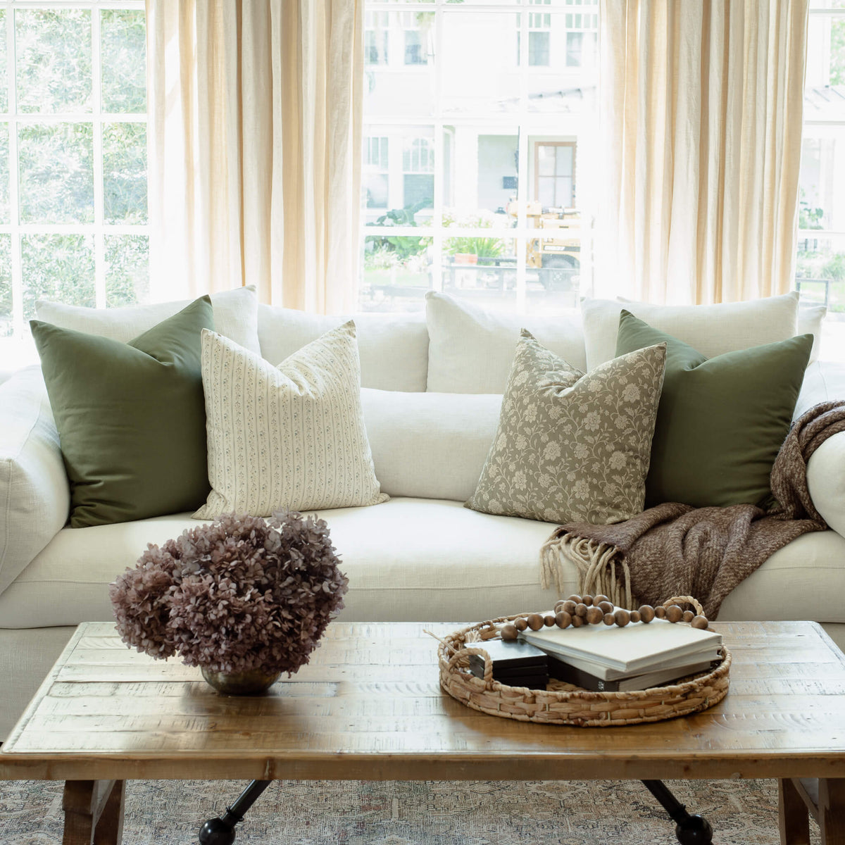 Mireille Pillow Combination | Set of 4
